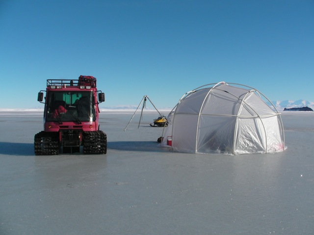 12 M Ice Dome