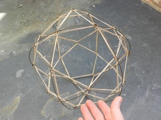 O 4 Tensgrity